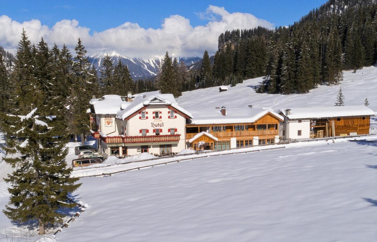 Alpin Natur Hotel Brueckele Braies  Kültér fotó